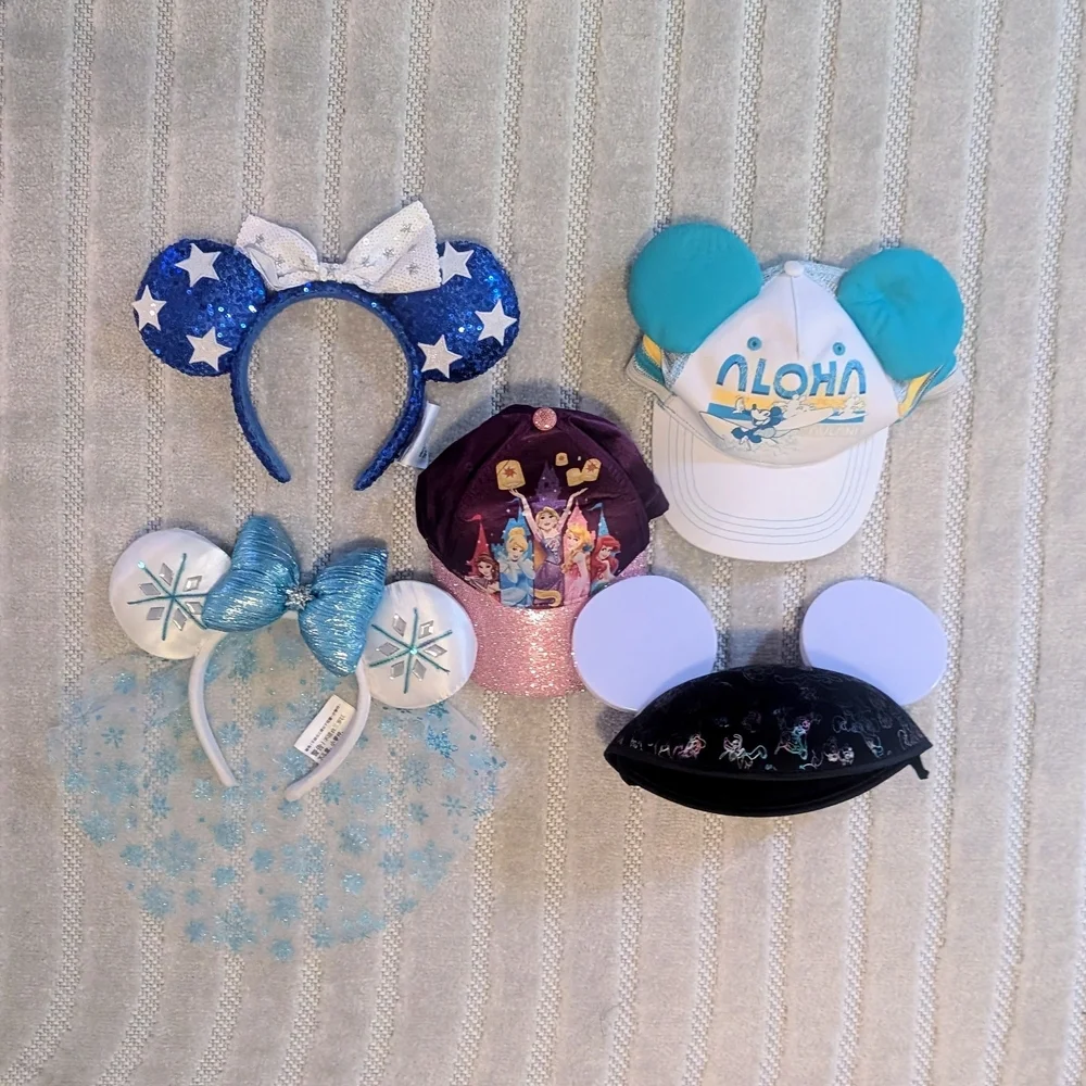 Disney Kids Costume Hat Set - Blue, White, Pink